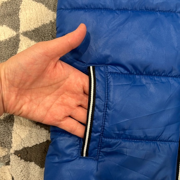 Calvin Klein Jeans Puffer Vest Outerwear/ Size 4T/ Navy Blue - Picture 4 of 7